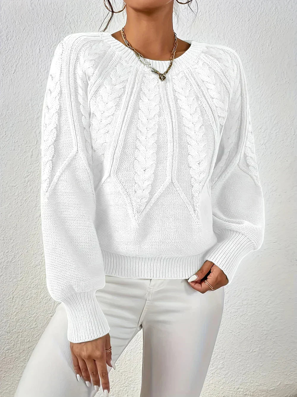 BRIONA - Classic Comfort Sweater