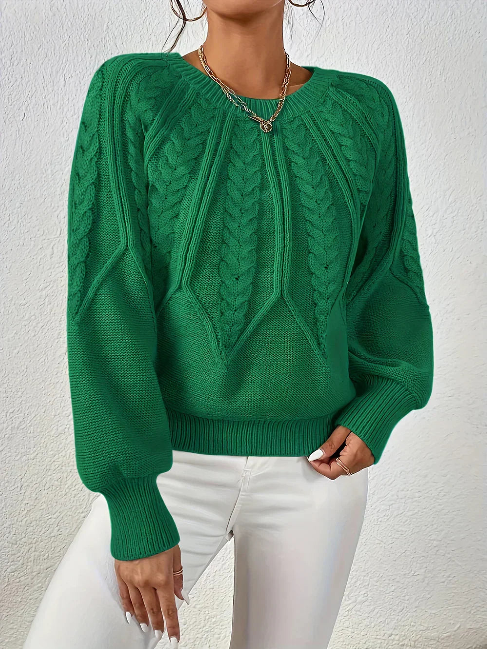 BRIONA - Classic Comfort Sweater