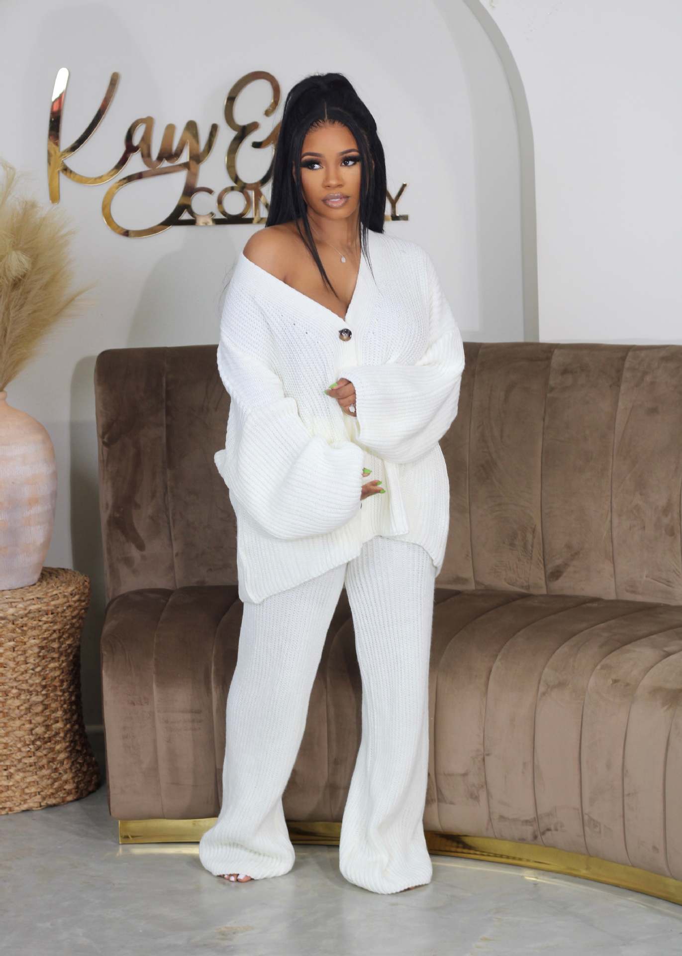 AMIKA - Casual V-Neck Cardigan and Wide Leg Pants Set