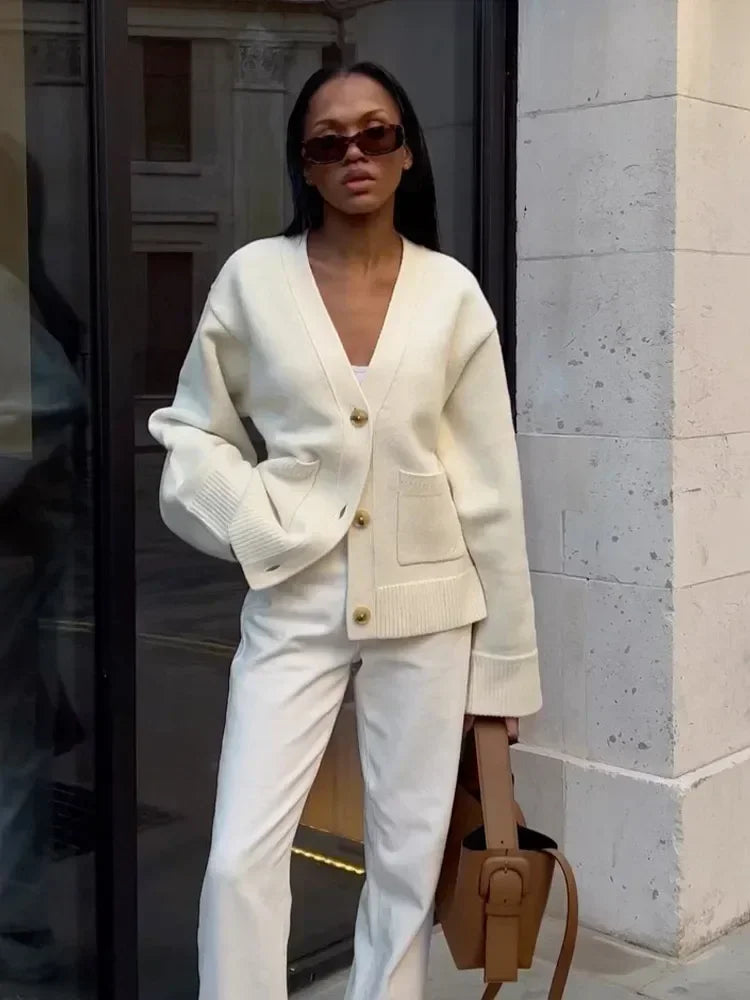 JULIETTE - V-Neck Knit Cardigan